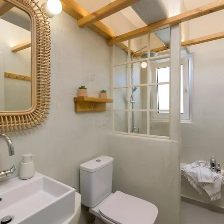 Apartmán White Linen Two Balconies Min Old Town Quiet